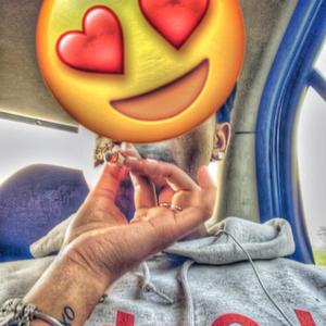 Off A Pill (feat. MikeBrokeasf) (Explicit)