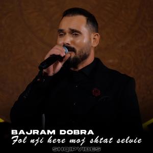 Fol nji here moj shtat selvie