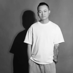 别把疼爱你的人弄丢了