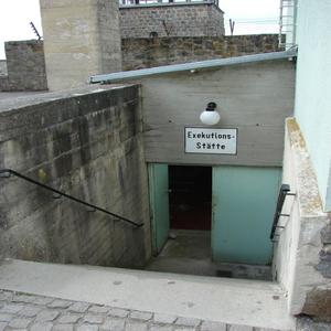 gaschambers (Explicit)