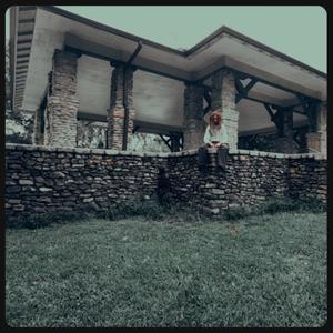 SUIT N TIE (Explicit)