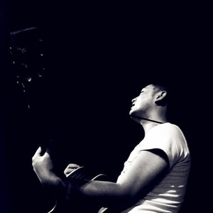 雪花飘落的瞬间