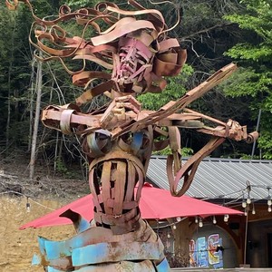 FreeFolk (Compact Version)