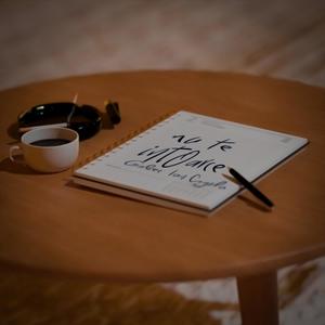 Cum e ? (feat. GaBee) (Explicit)