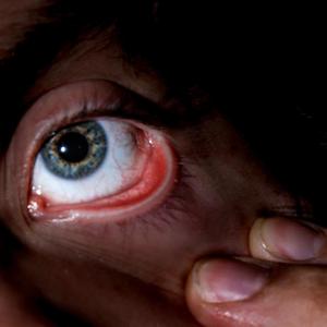 Look Around (feat. Uhzte) (Explicit)