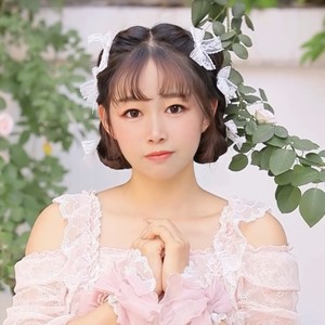 爱够也伤透 (伴奏)