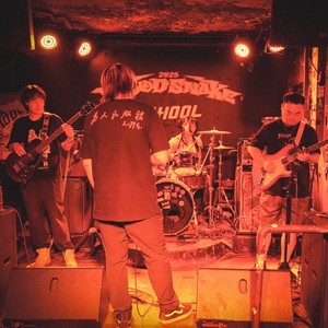 不要去骑陌生人的电动车，哪怕钥匙没拔