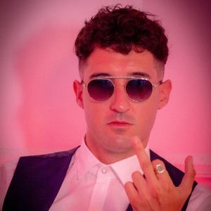 Susurro(Wolf Therapy #2) (Explicit)