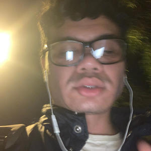 shorty se hizo tarde para los 2 (feat. Julian Melgar) (Explicit)