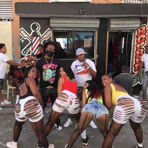 Desacatate (feat. Mr.Codigo) (Explicit)