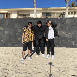 Entre los dos(feat. Lil Towers & Phantom OG)