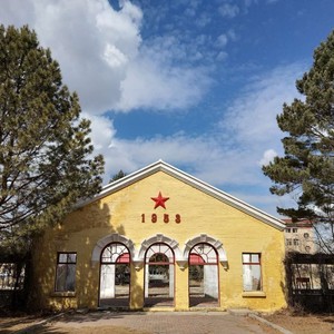 肇东师范好久不见 (伴奏)