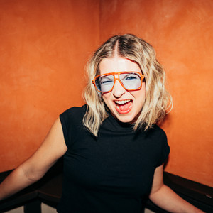 Pretty Girl (Explicit)