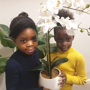 SUPERWOMAN (feat. SKIPPE, SparkMusic & TBONE FANTON) (Radio Edit)