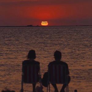 岑宁儿-追光者remix (DoubleR9 Remix)