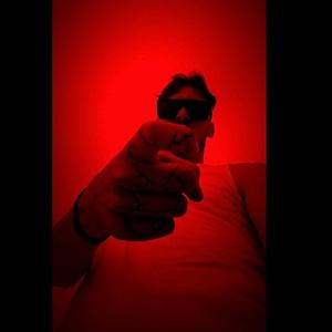 POCHI SORRISI (Explicit)