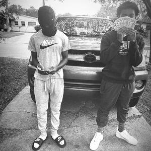 Internet (feat. Stk Jah) [Explicit]