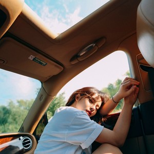 내 어깨 위에 네 고개(OAO)(Feat. Microdot) (你的脑袋趴在我肩膀上)