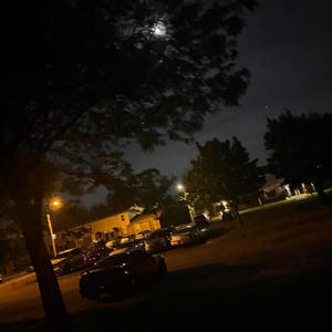 mo' (feat. Kareewrld) (Explicit)