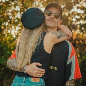 Schlüssel an der Jeans (Explicit)