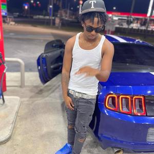 Red (feat. 4oreign) (Explicit)