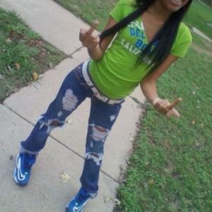 broke boi (feat. steez4) (Explicit)