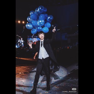 八月爱人（5525 台北大巨蛋 feat.五月天）封面