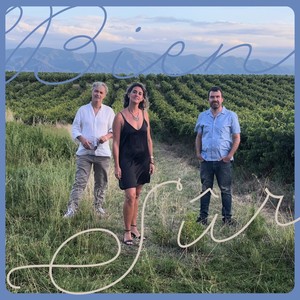 Sofía Aristarain - Porque Te Vas (Acoustic Version)