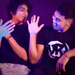 OTRA NOCHE MÁS (MR x OSHOMIL)