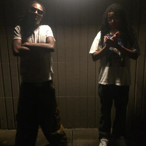 what u do (feat. Maajins|Explicit)