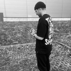 Nieko Nebuna (Explicit)