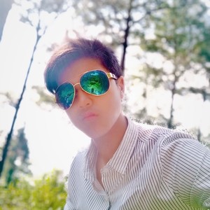 我还爱着你 (伴奏)