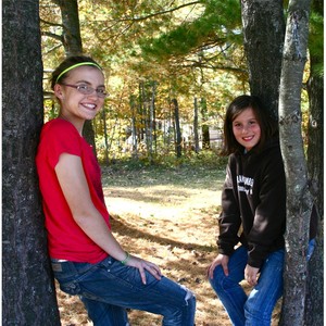 I Love Being Me(feat. Hannah & Maddie)