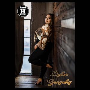 Laurita Garza(feat. Los Plebes del Este)