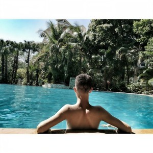 Na Na Na (Te Lun Su Remix)