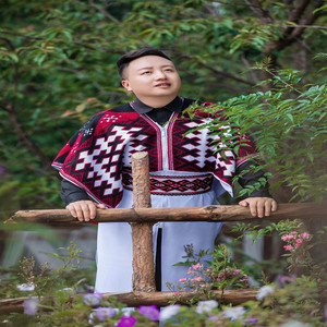 万水千山寻拉莫2 (伴奏)