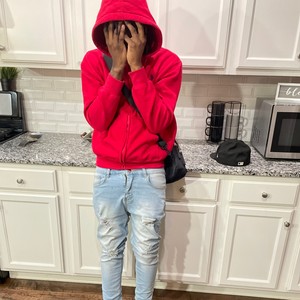 lolxsev - Ugly(feat. Eric T) (Explicit)