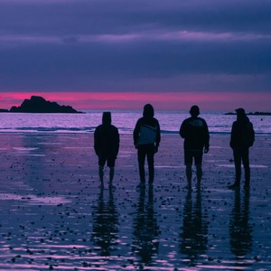 Malo (feat. Presi, Le Mo, Nuji, Loud Mic & mvnitou) (Explicit)