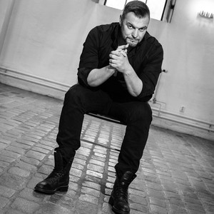 December Blood Moon (Dark Session)