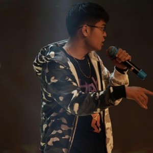 李深爱瞎想