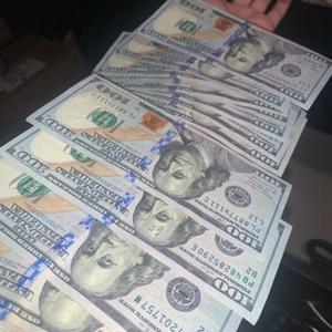 Monëysprëad (Explicit)