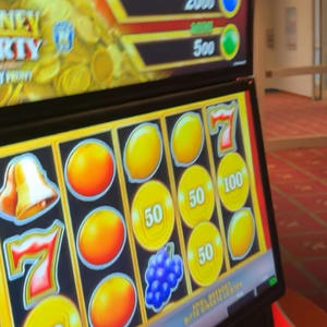 Ma G (feat. Ezir) (Explicit)