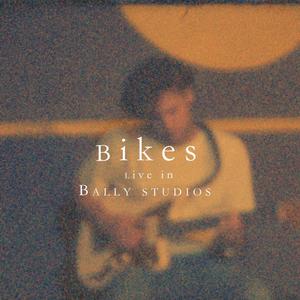 Bikes (Live)