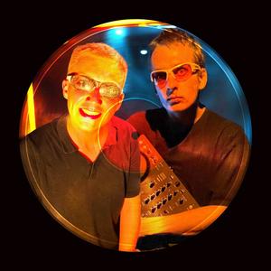 Kręć (feat. SZWE) (Explicit)