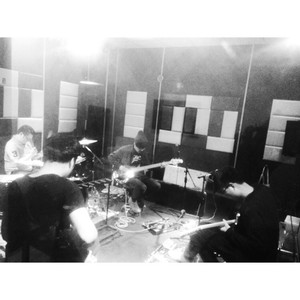 在地铁隧道里看见森林 (Demo)