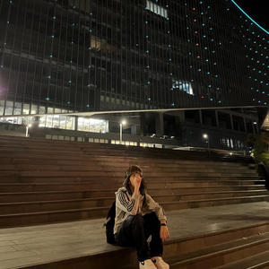 SENİN YANINDA (feat. jankos) (Explicit)