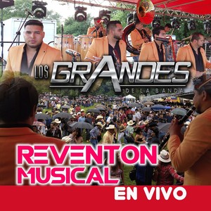 Reventon Musical En Vivo (Explicit)