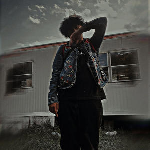 Drowning (feat. Luh acwa) (Explicit)