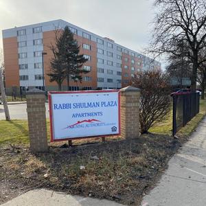 **** Friends (feat. Big Poppa) (Explicit)