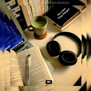 Movie Life (feat. Cashy)